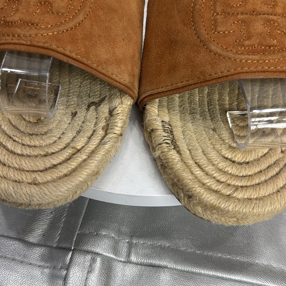 (S1) Tory Burch Benton Double T - Leather and Suede Logo Flats, Size 9.5 M - Picture 2 of 9